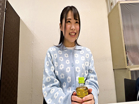 これが令和のAV面接 当日採用、即撮影!?素人21歳JDがどこまで撮らせてくれるかやってみた件　サンプル画像02